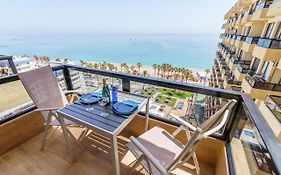 Amazing Views Beachfront Apartment With Swimming Pool